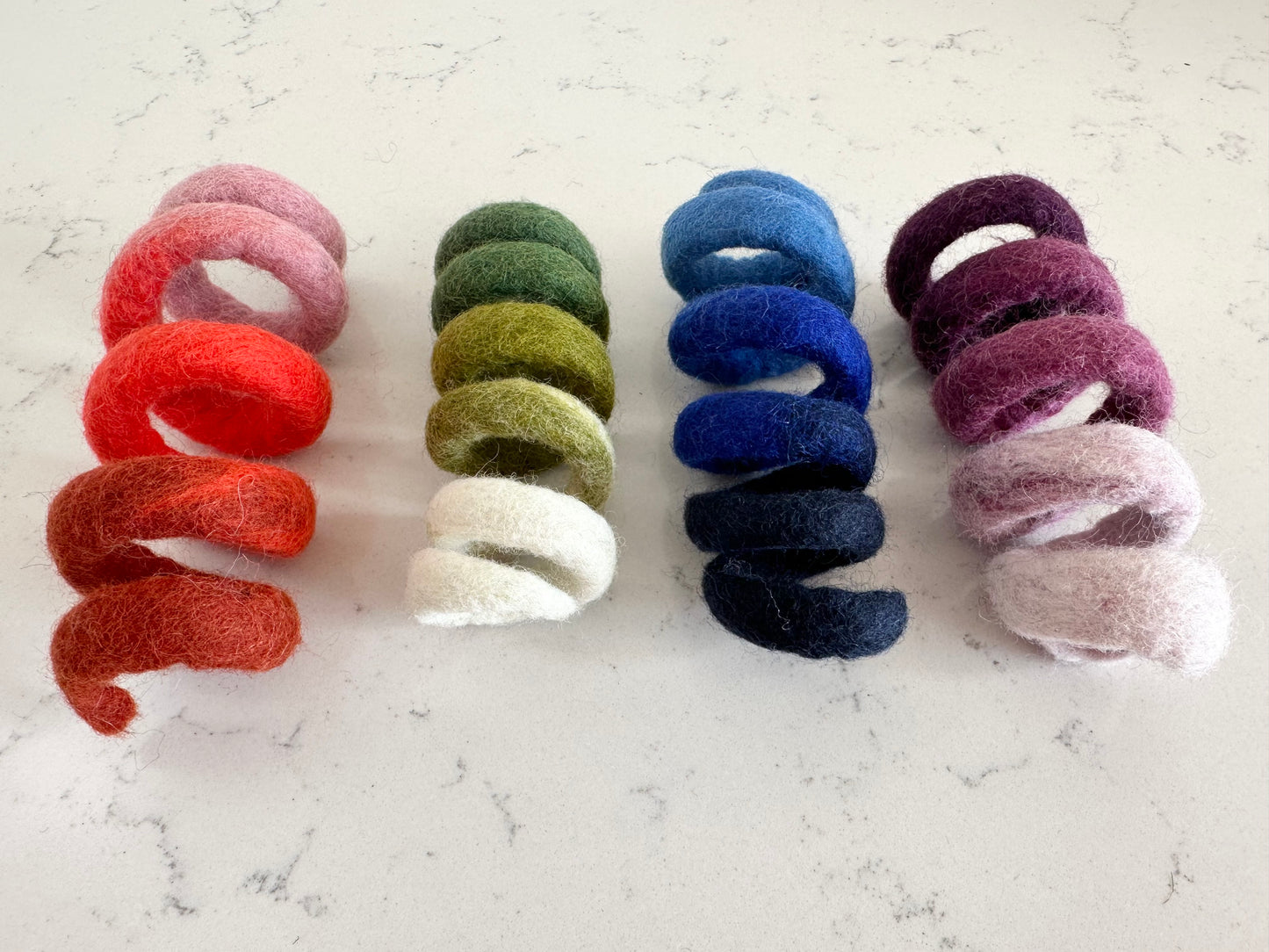 Wool Spiral Kicker Toy