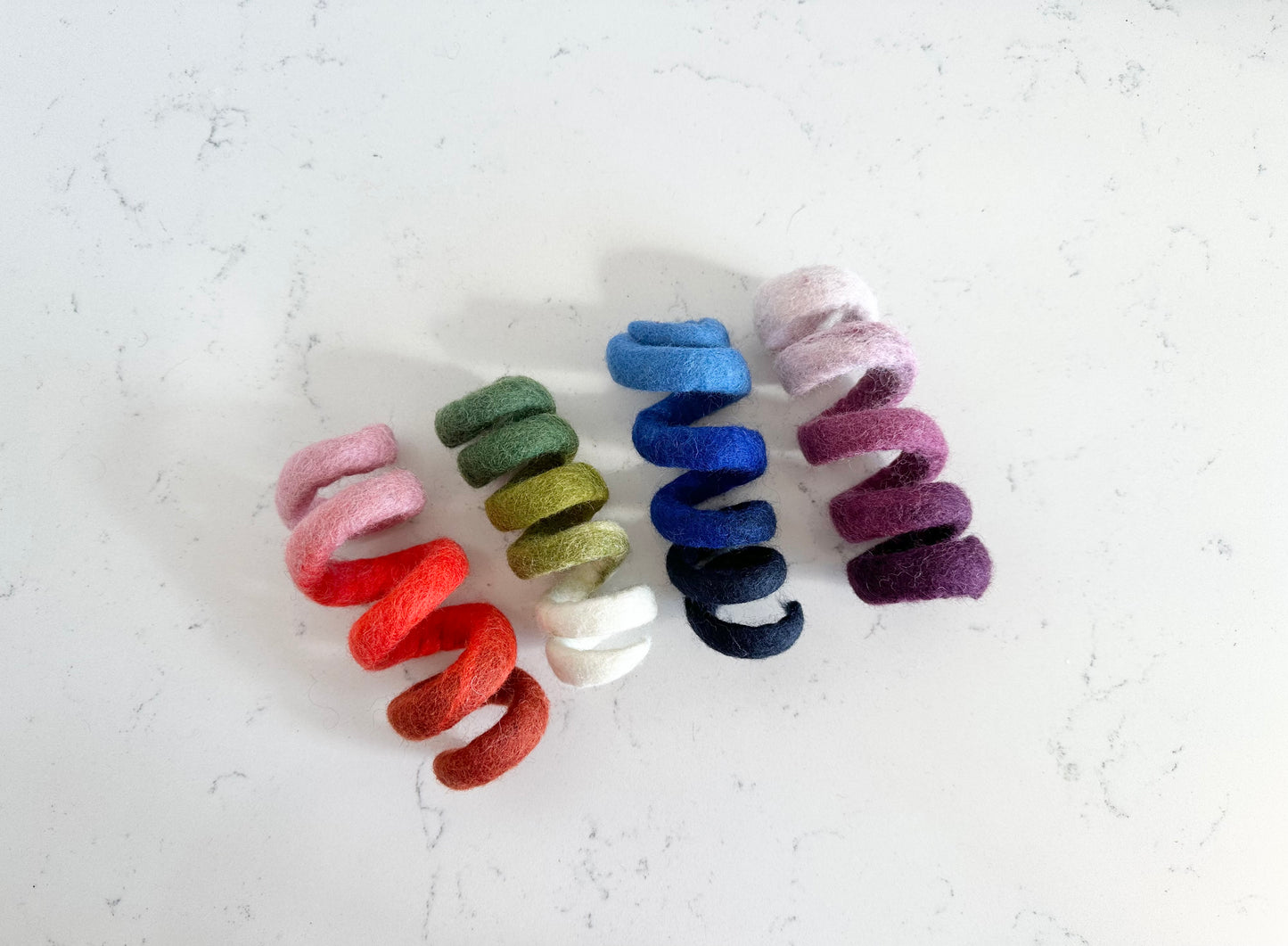 Wool Spiral Kicker Toy