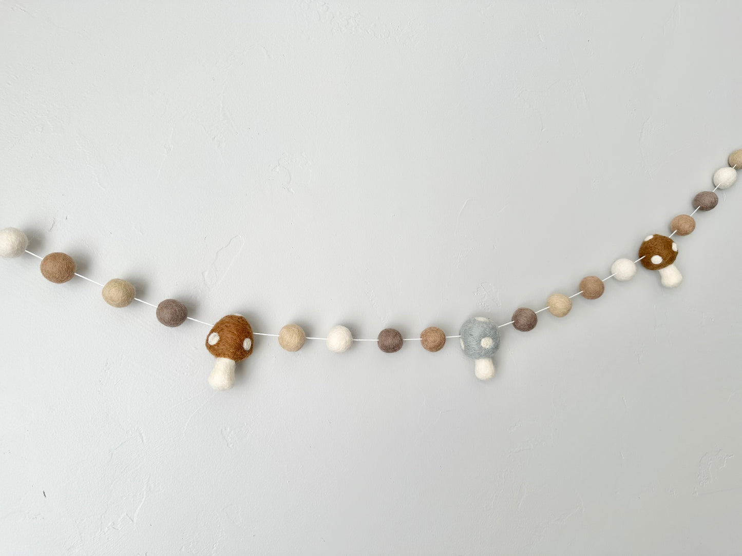 Neutrals Mushroom Garland