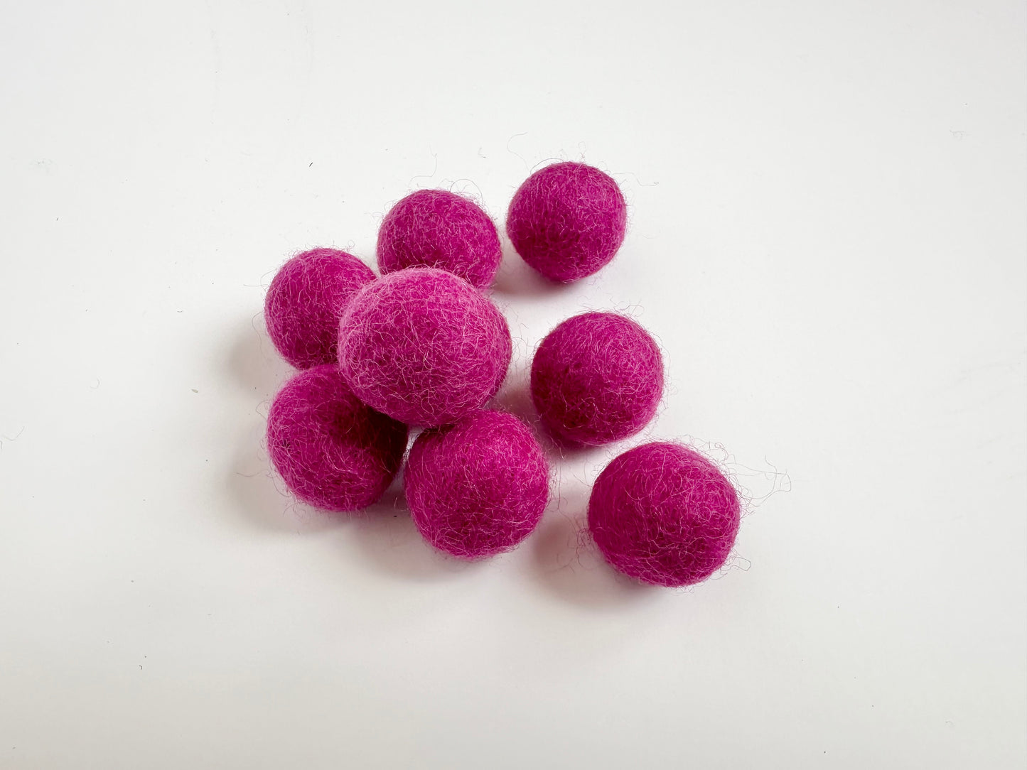 Rose Pink - 2.5 cm Felt Pom Pom Balls
