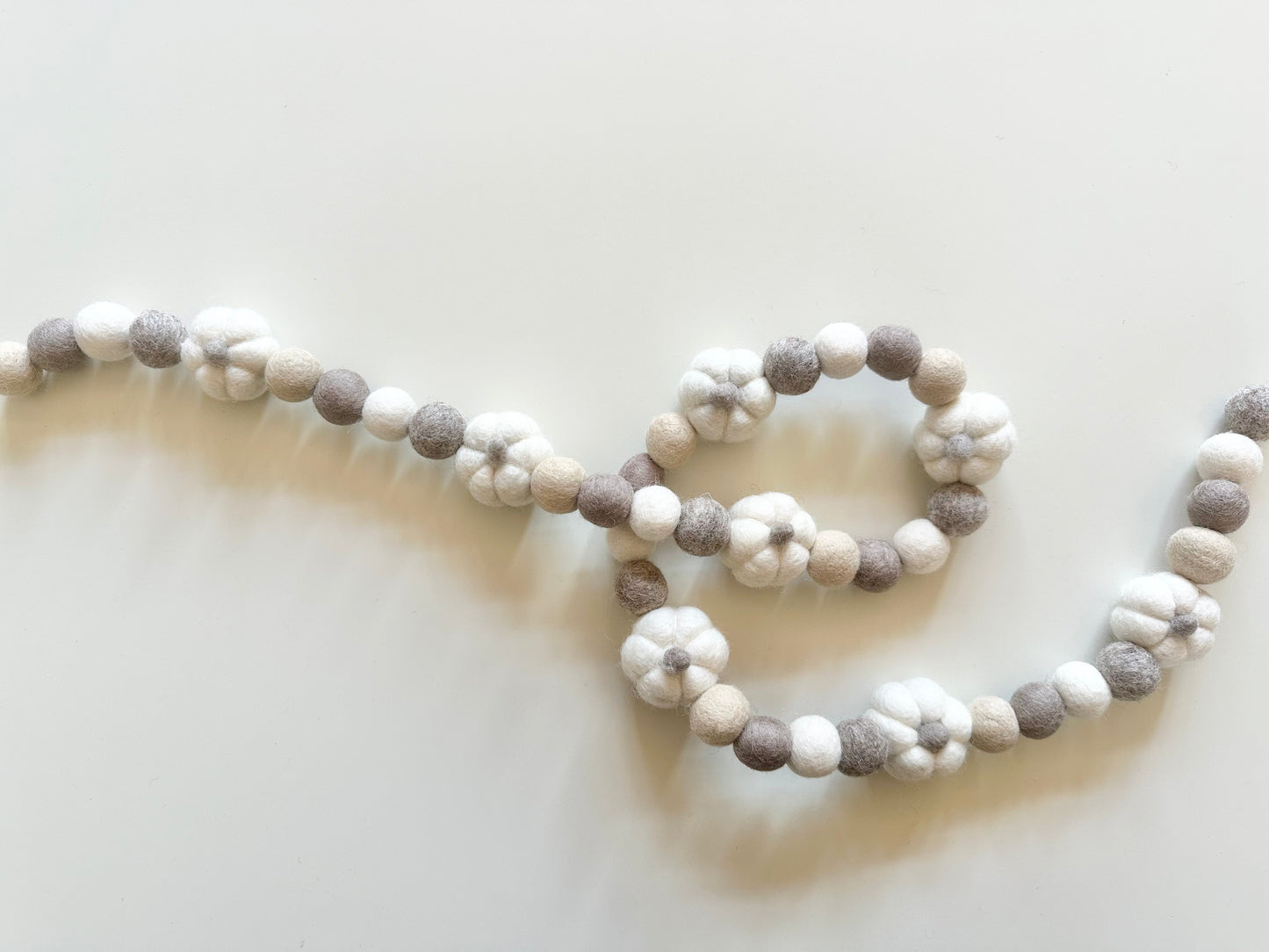 White Pumpkin Garland