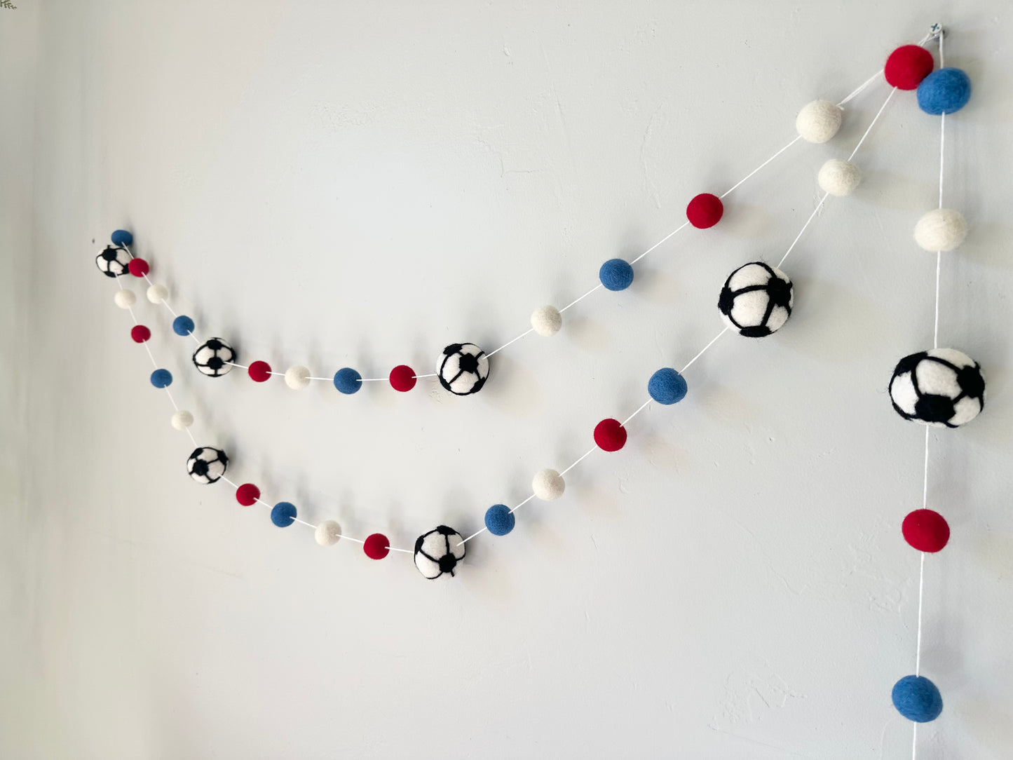 Your Team's Colors Soccer Garland