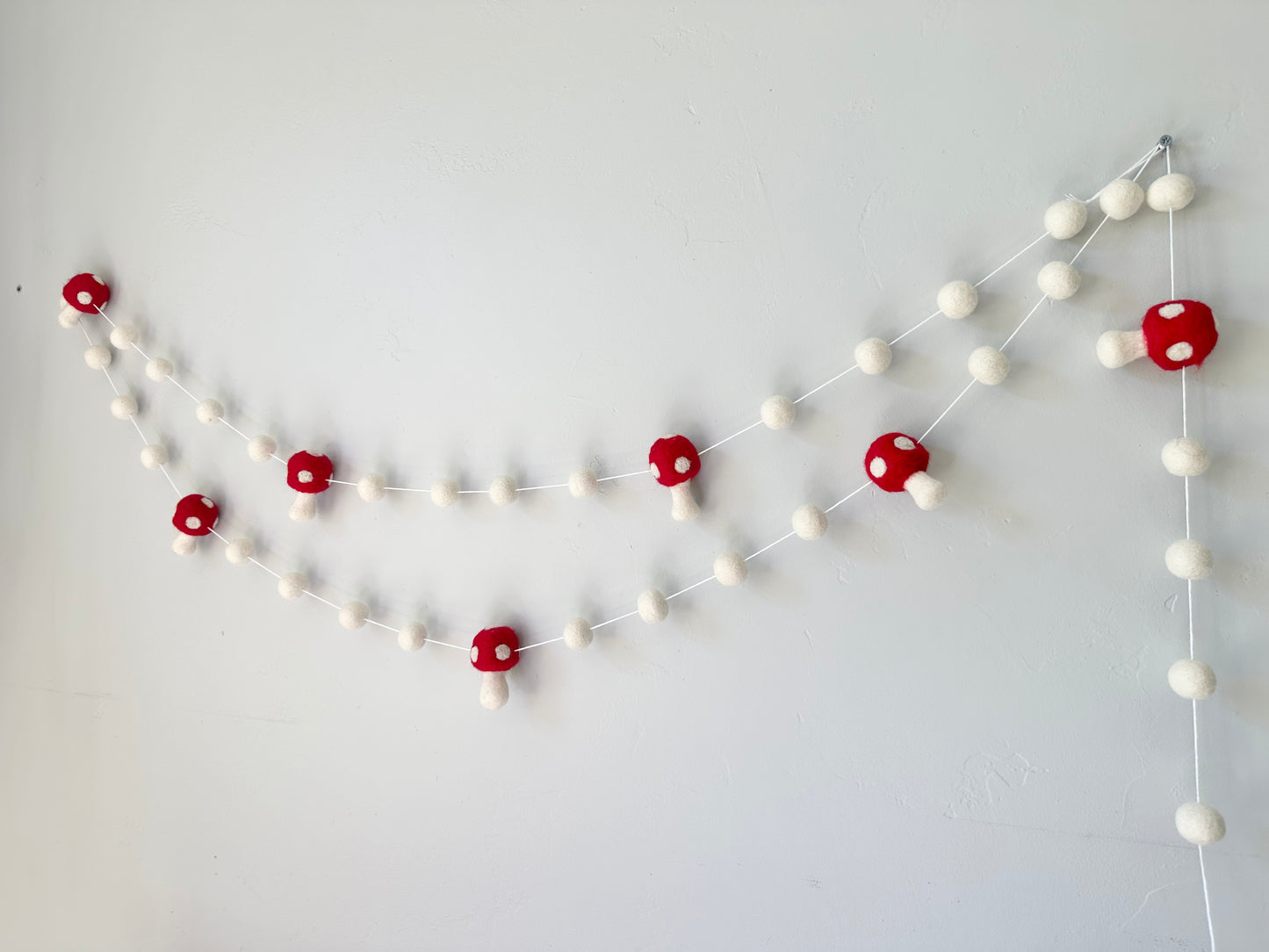 Red & White Mushroom Garland