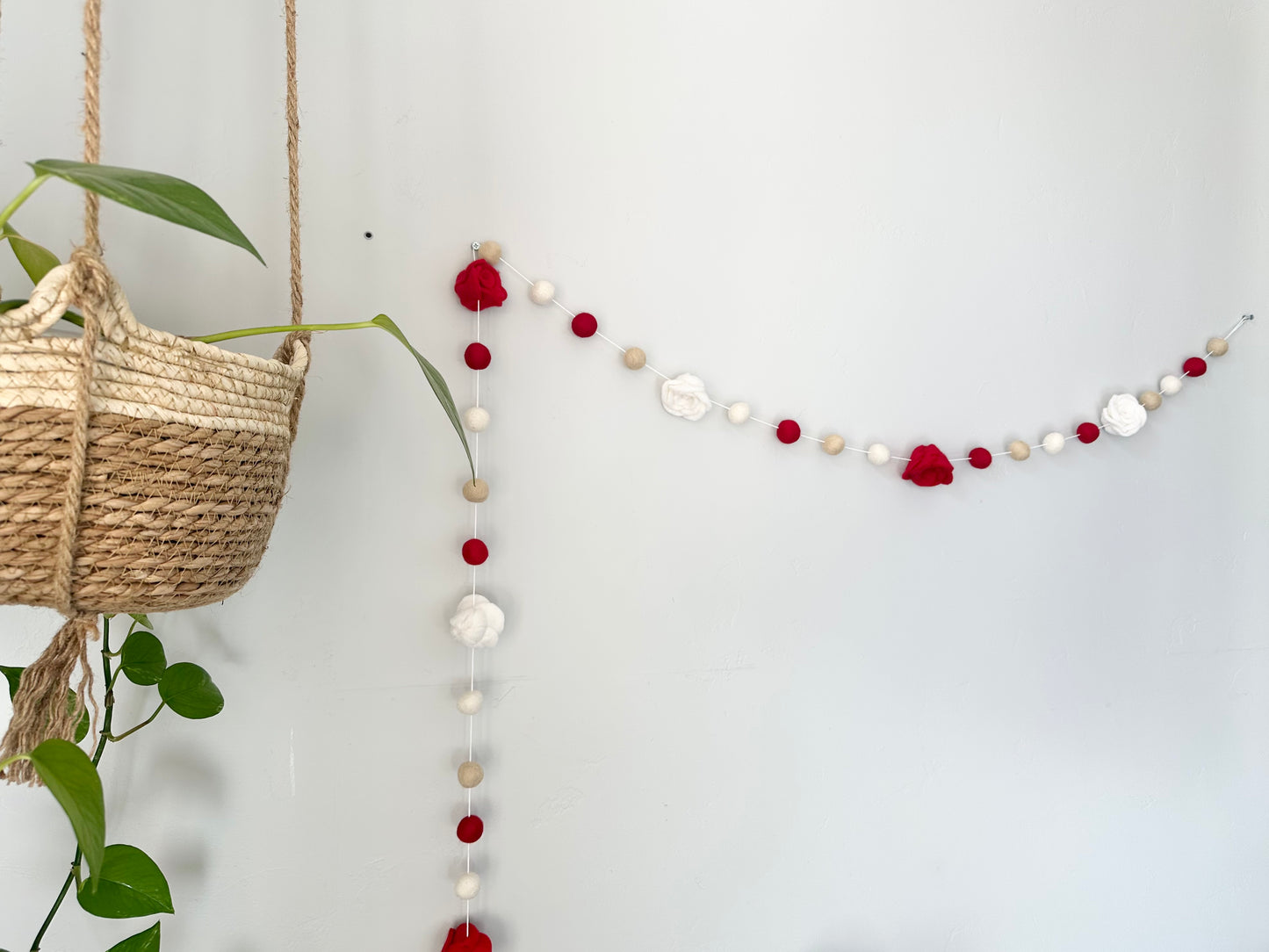 Romantic Roses Garland