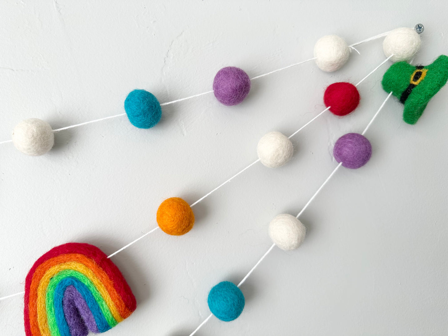 Leprechaun Rainbow Garland