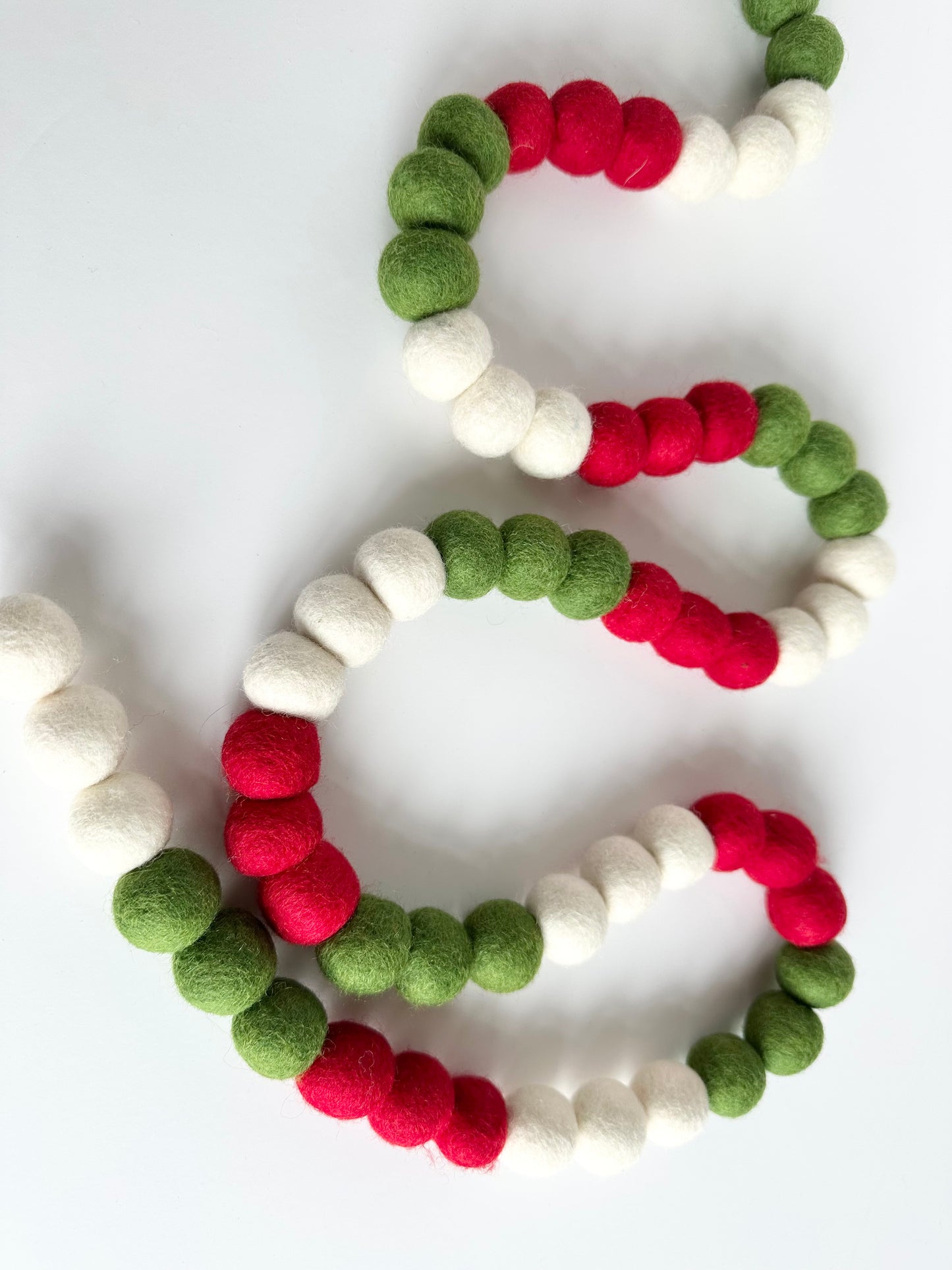 Bright Christmas Color Blocking Garland