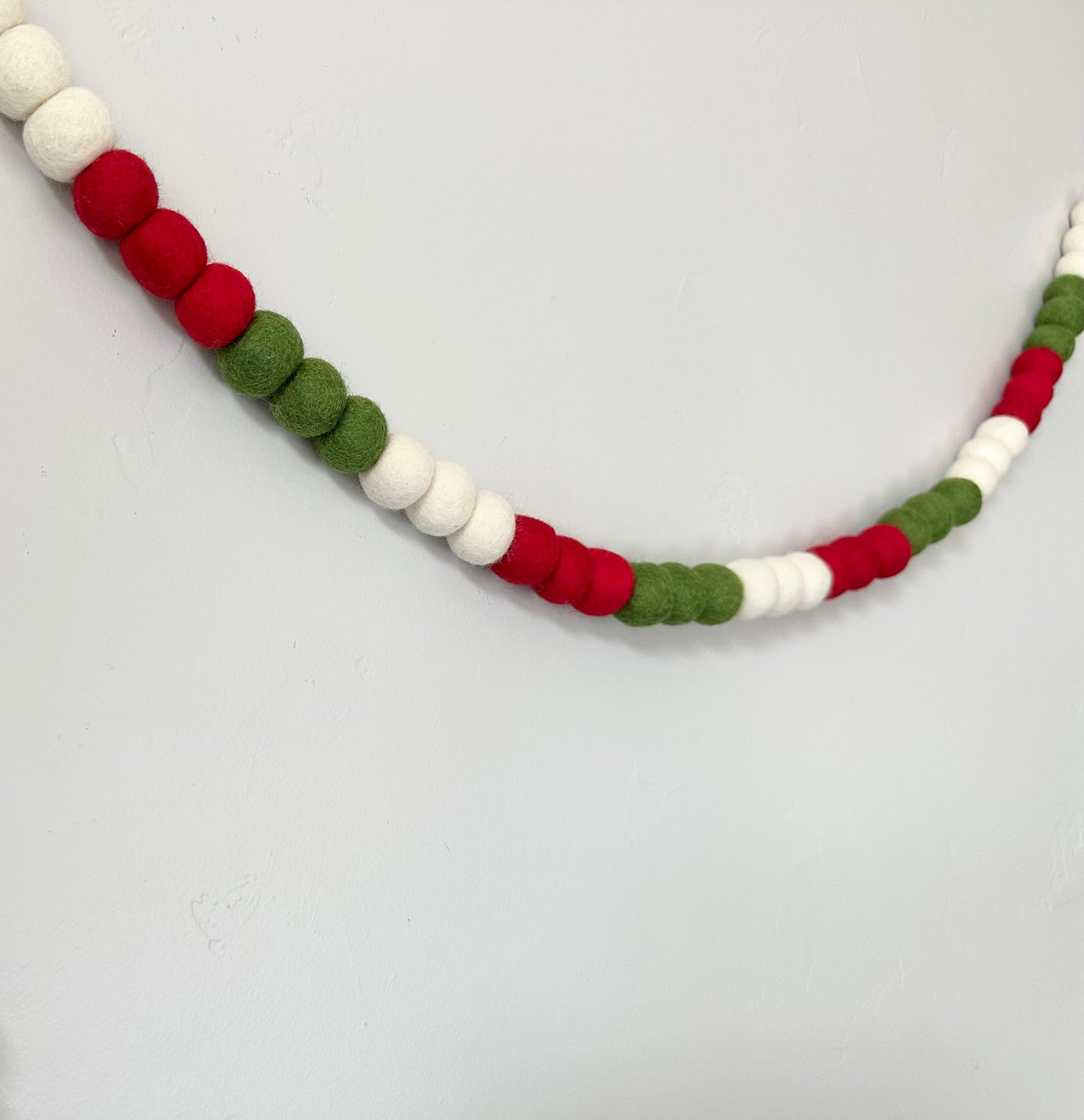Bright Christmas Color Blocking Garland