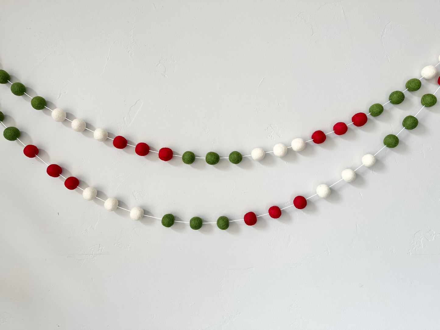 Bright Christmas Color Blocking Garland
