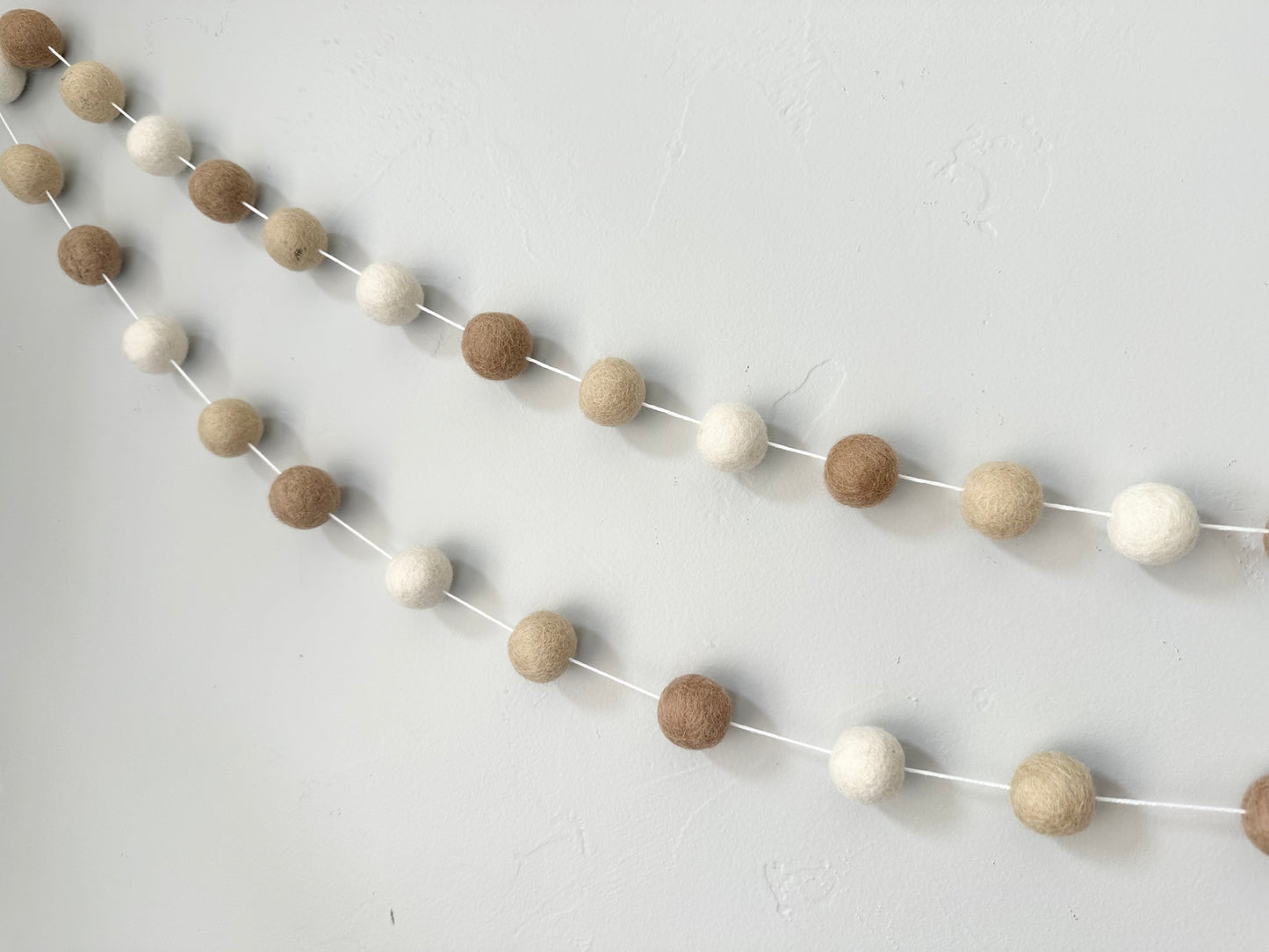 Gradient of Neutrals Garland
