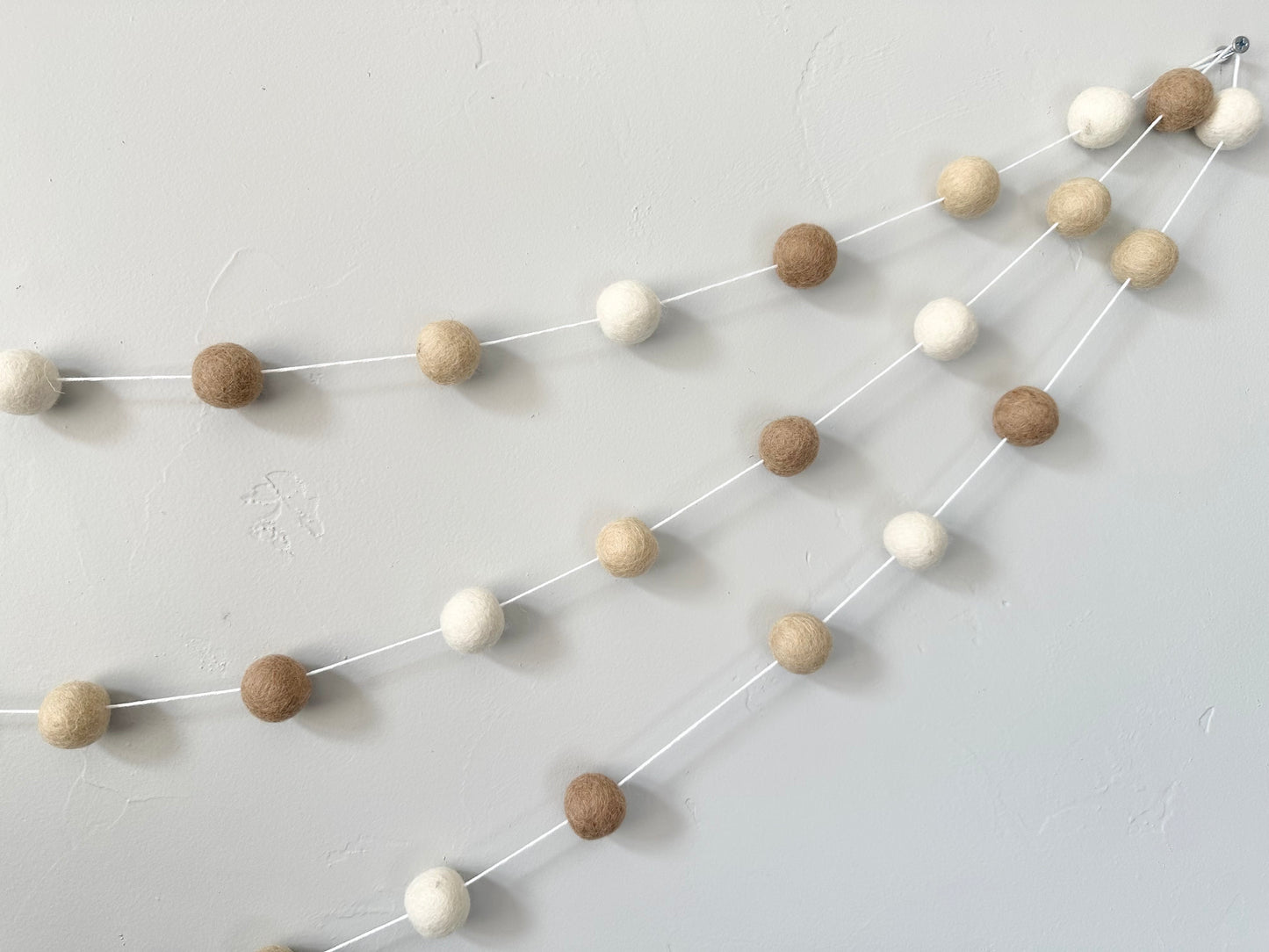 Gradient of Neutrals Garland