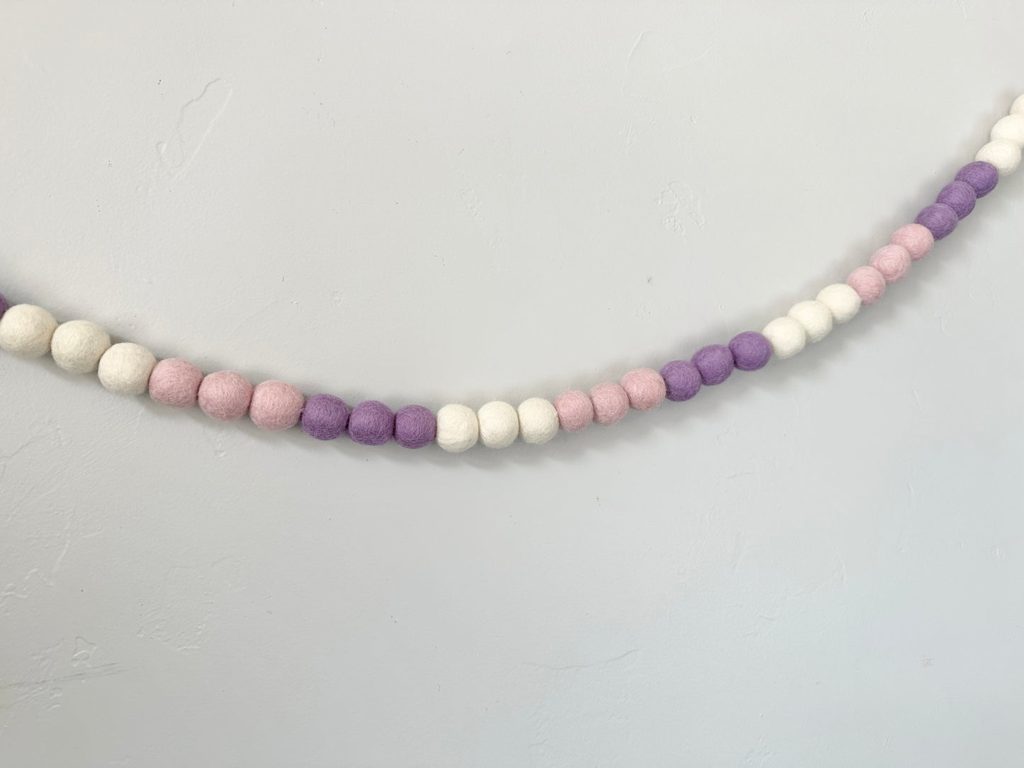Light Purple & Pink Color Block Garland