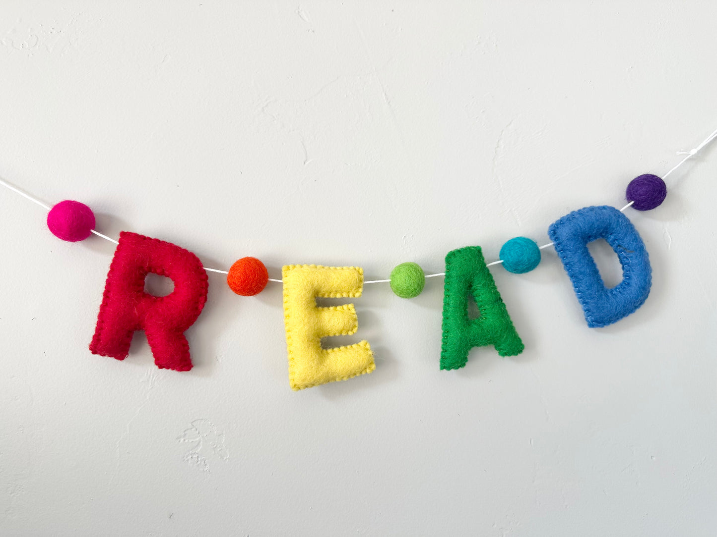 READ felt banner - rainbow letters