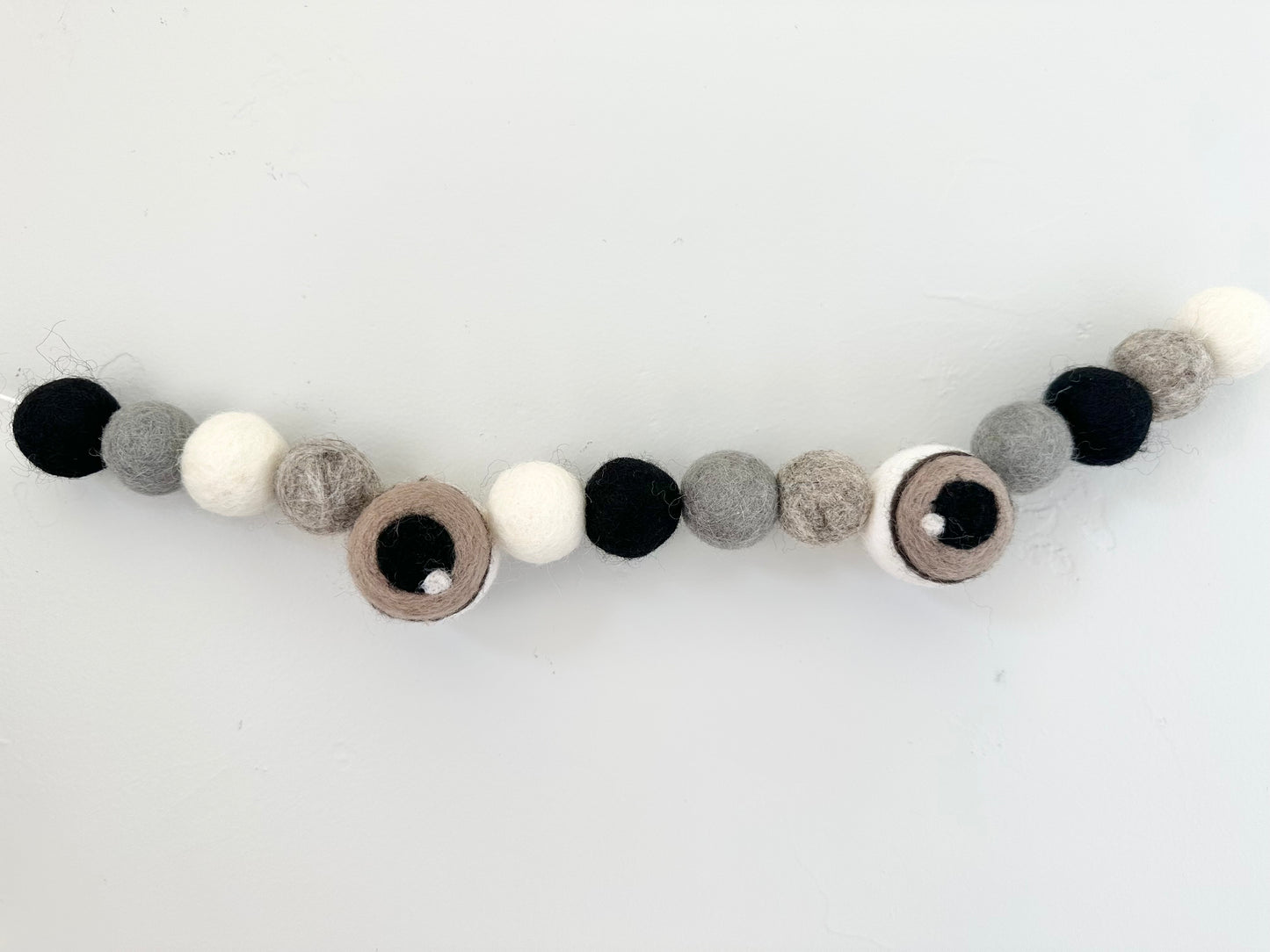 Halloween Eyeball Garland