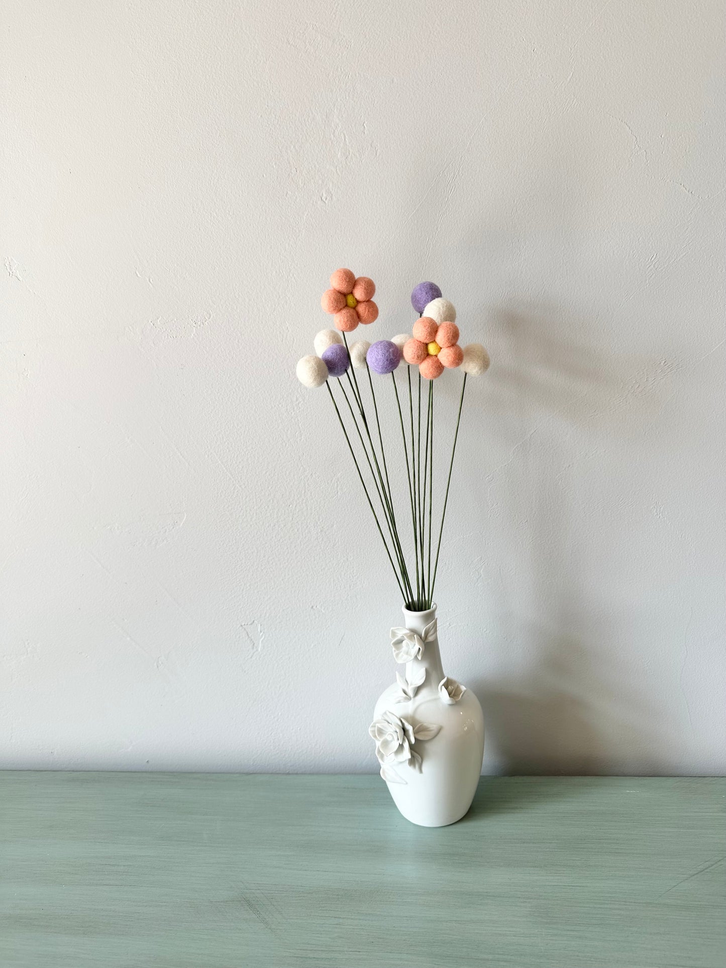 Soft Peach Daisy Wool Bouquet