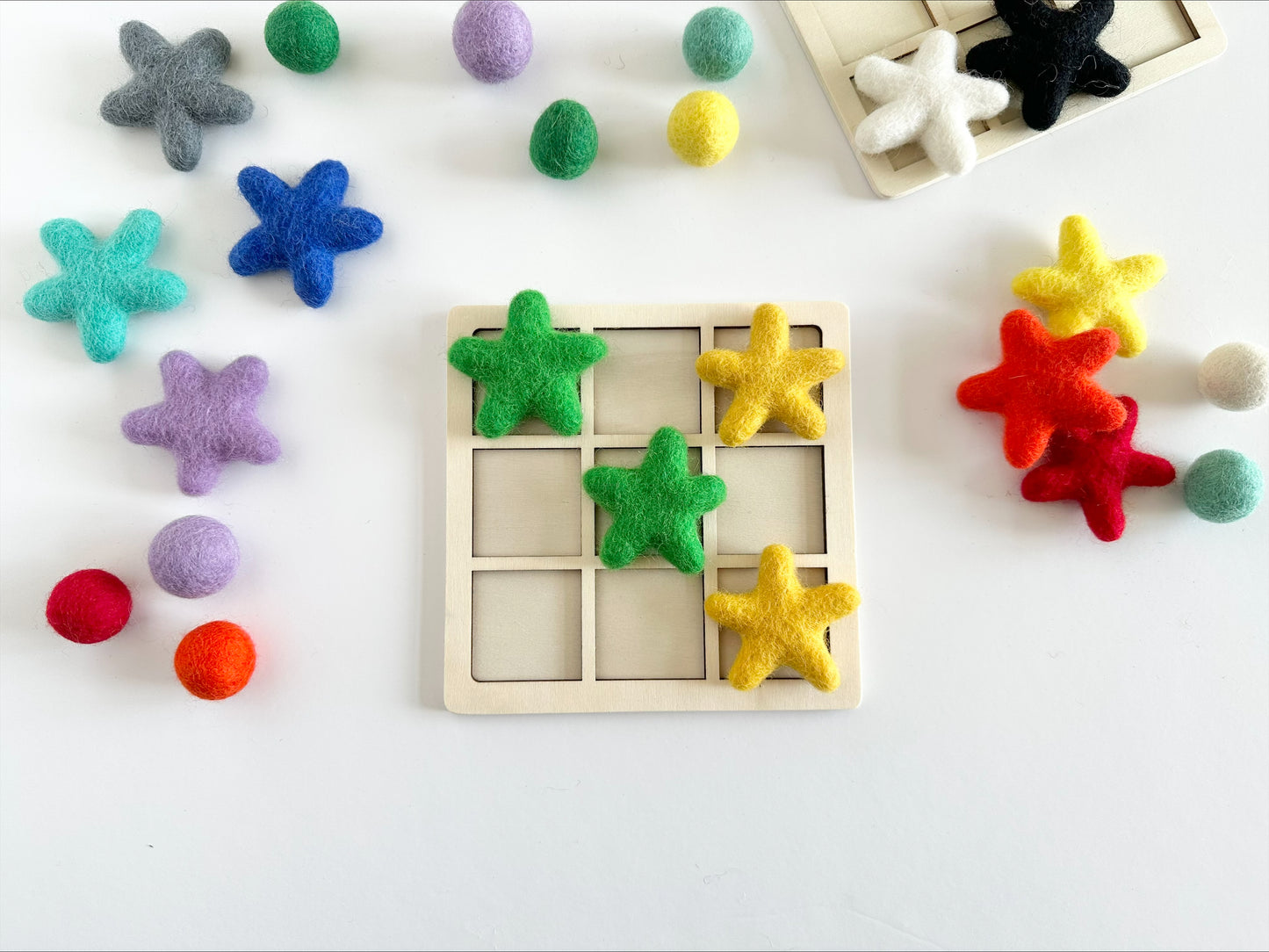 Star Tic Tac Toe Set