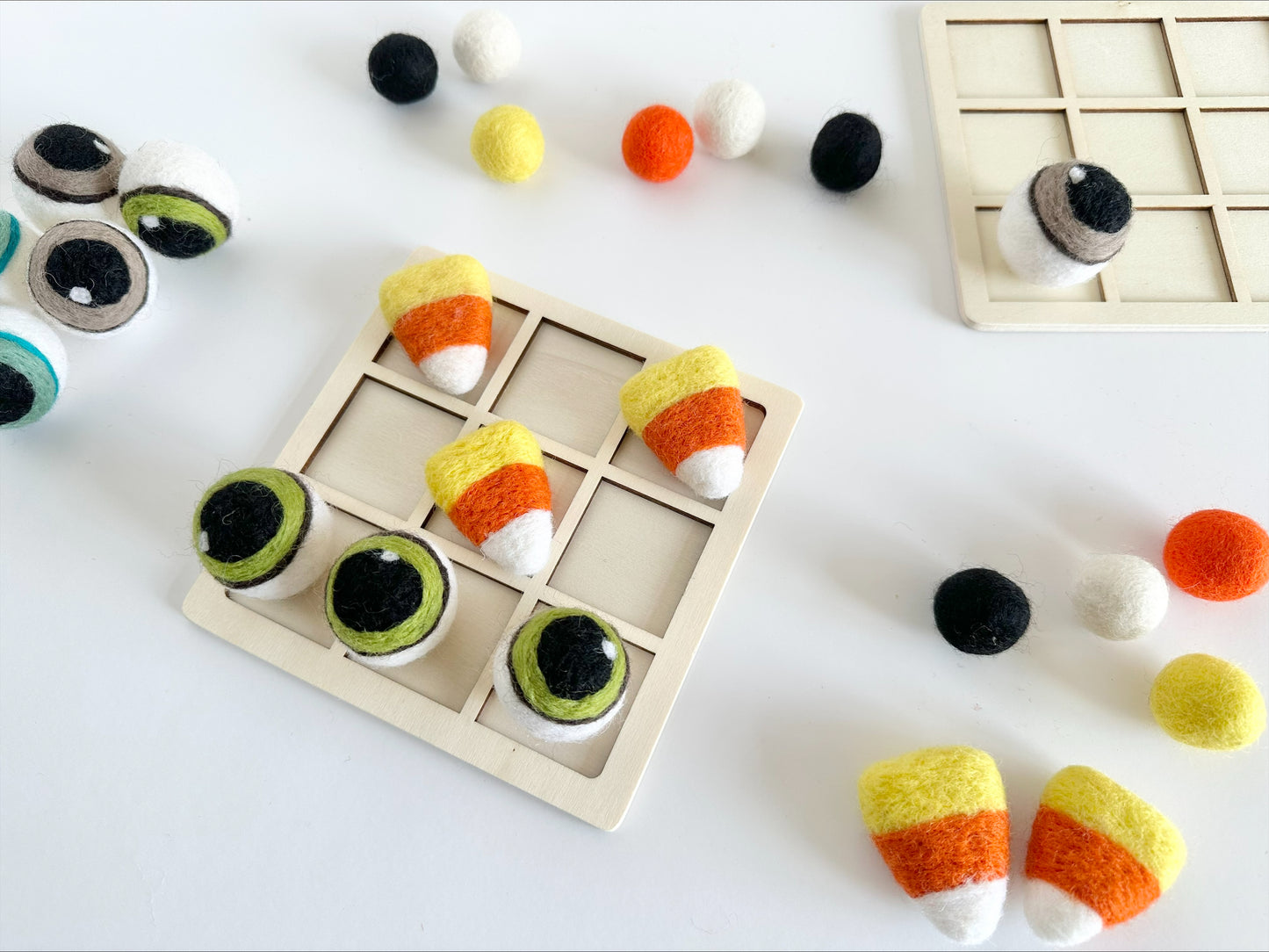 Halloween Tic Tac Toe Set