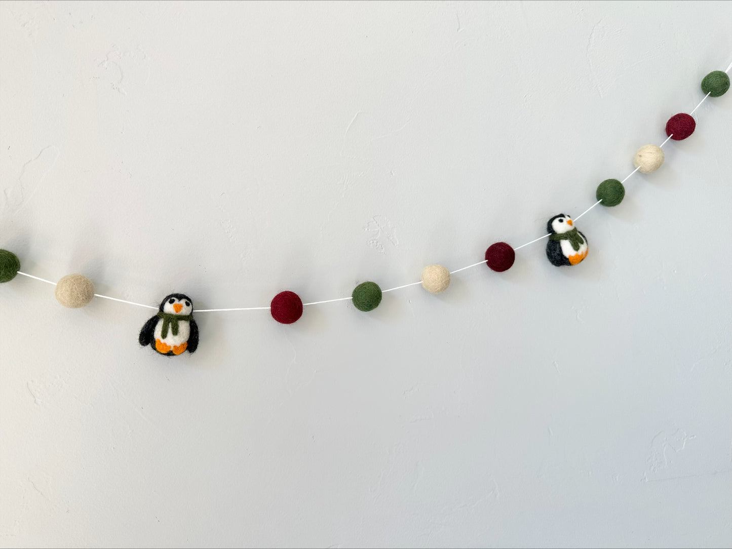 Classic Penguin Garland