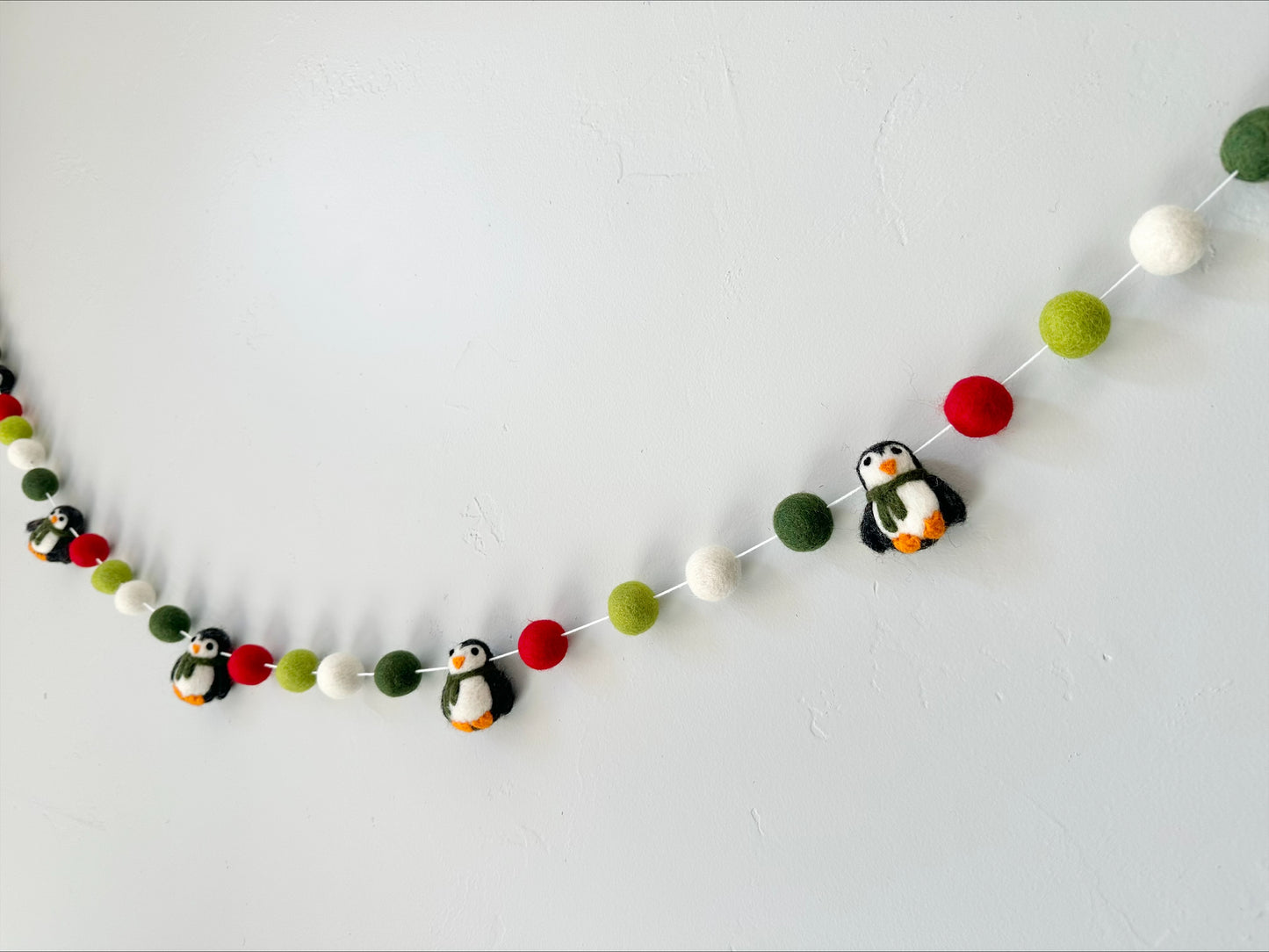 Bright Penguin Garland