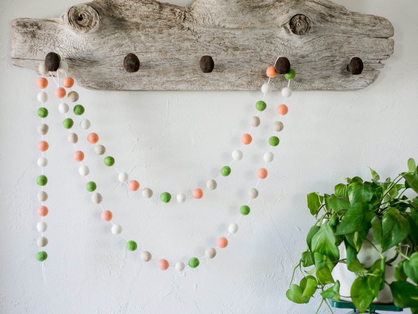 Georgia Peach Felt Ball Garland