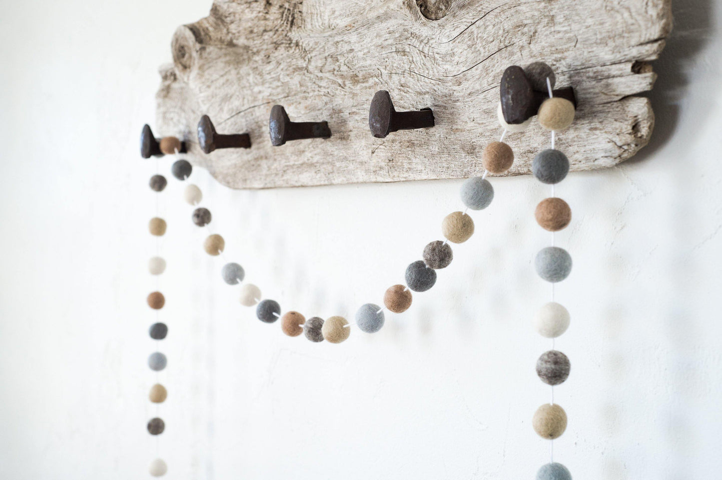 Random Neutral Garland - Redheadnblue