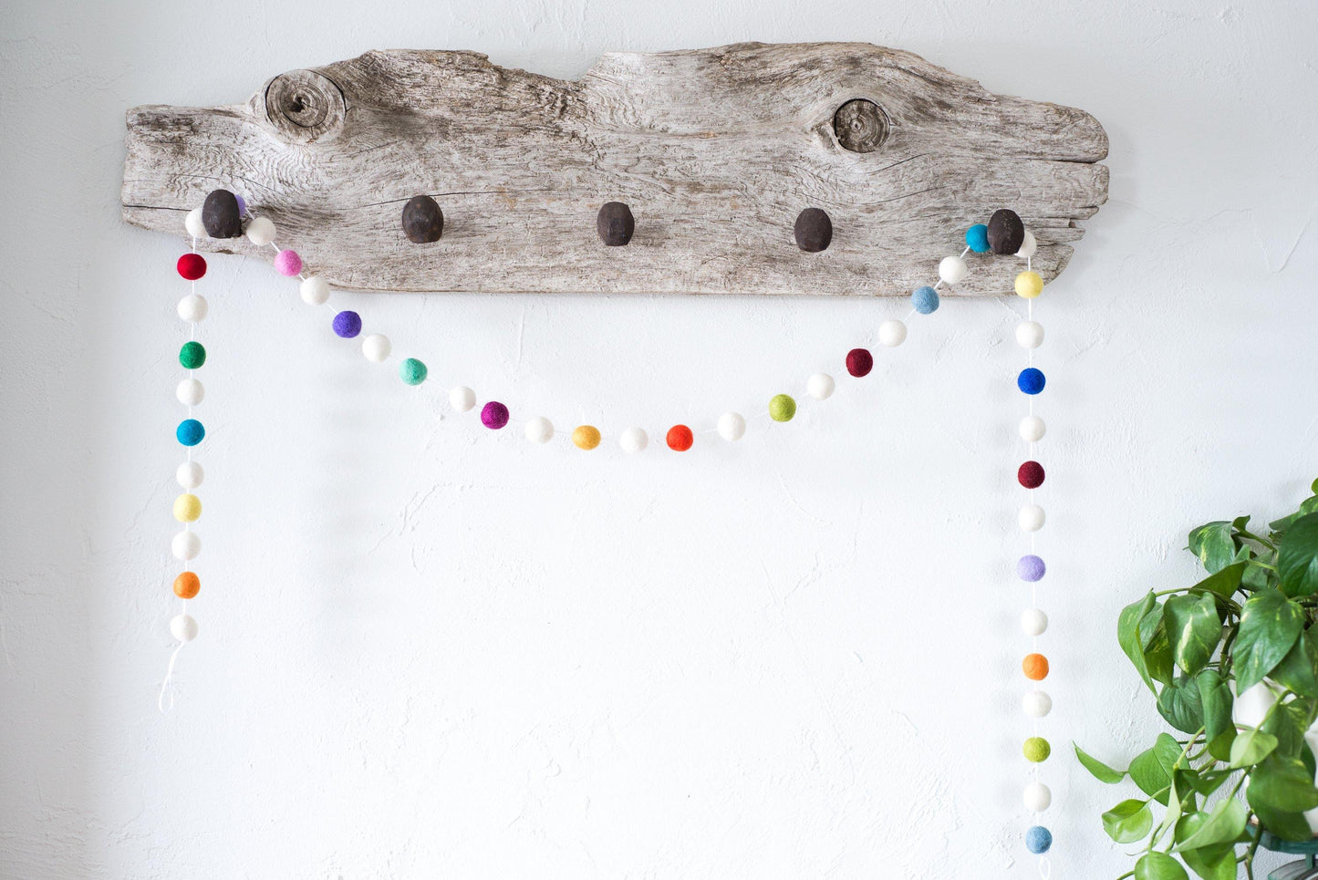 Random Mod Rainbow Felt Ball Garland - Redheadnblue