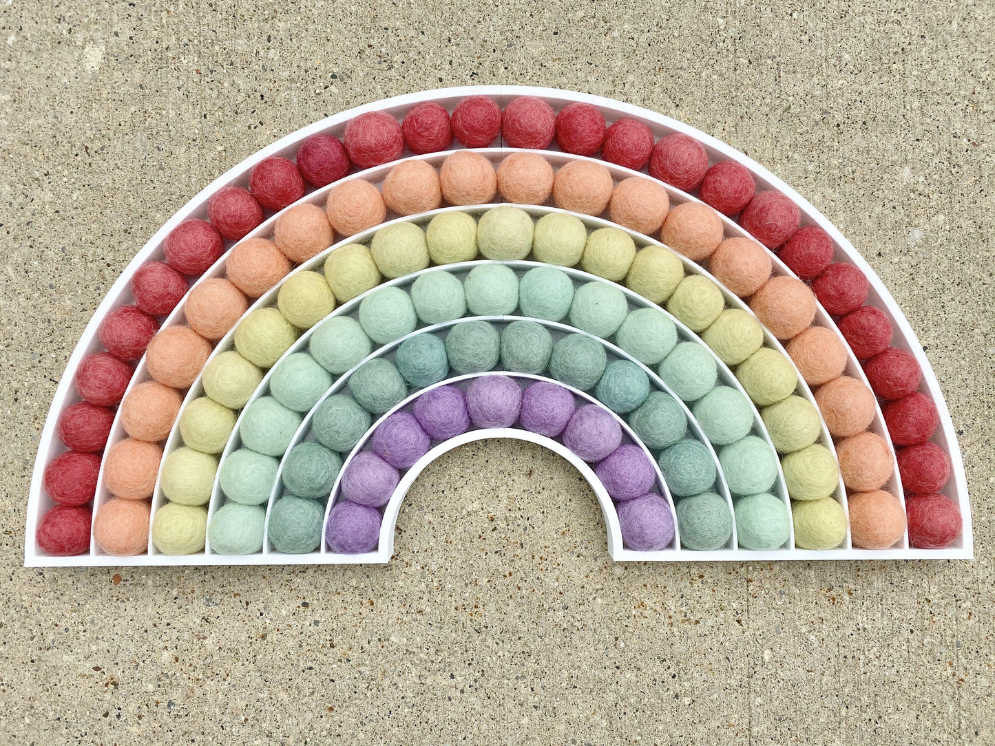Pastel Felt Ball Rainbow - Redheadnblue