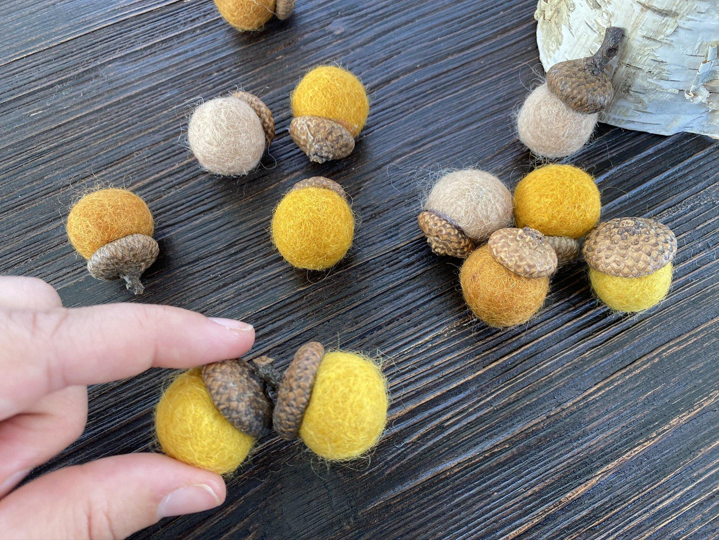 Shades of Gold Wool Acorns - Redheadnblue