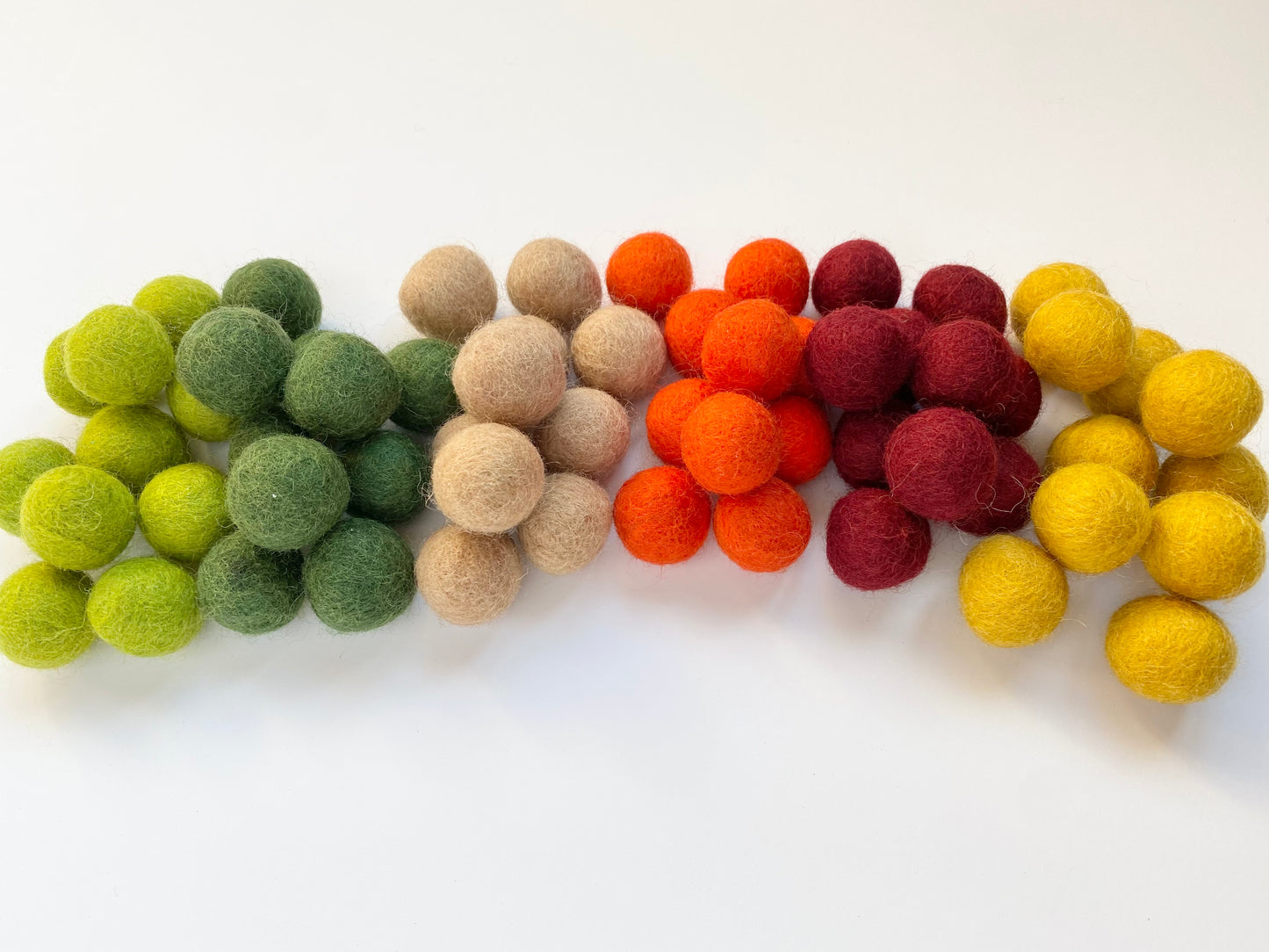 Fall Leaves Inspired - 2.5 cm Felt Balls