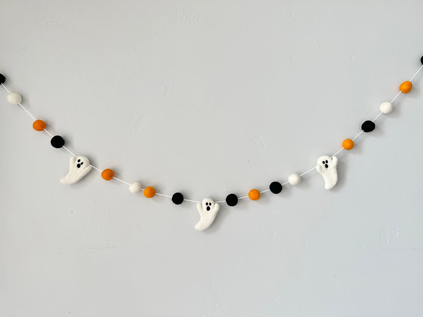 Spooky Ghost Garland