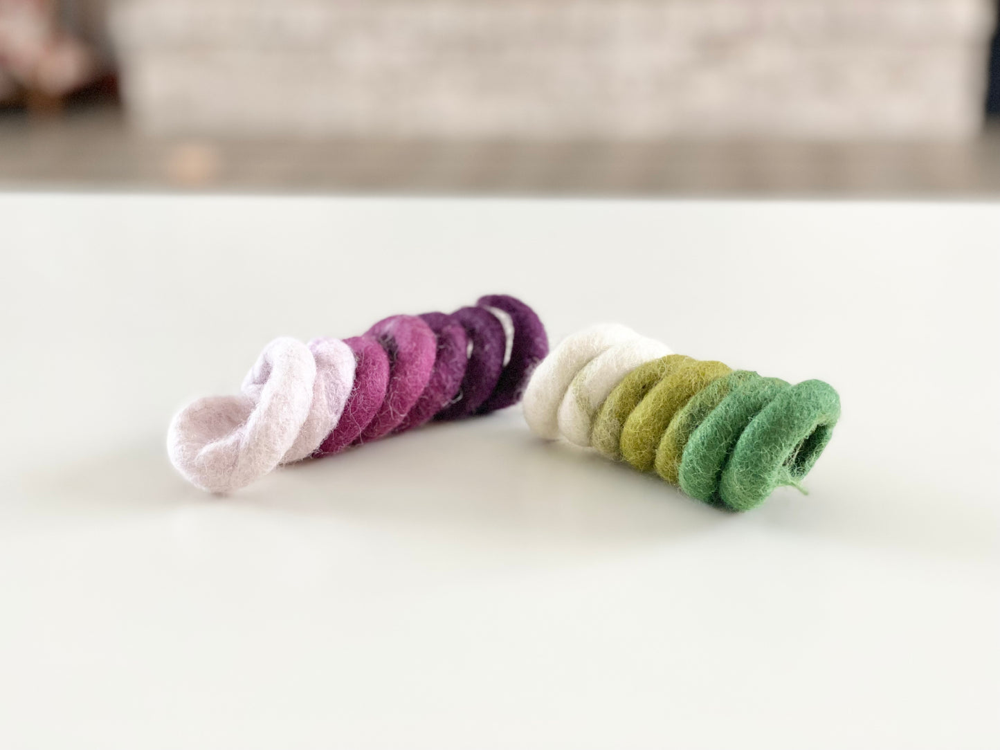 Wool Spiral Kicker Toy