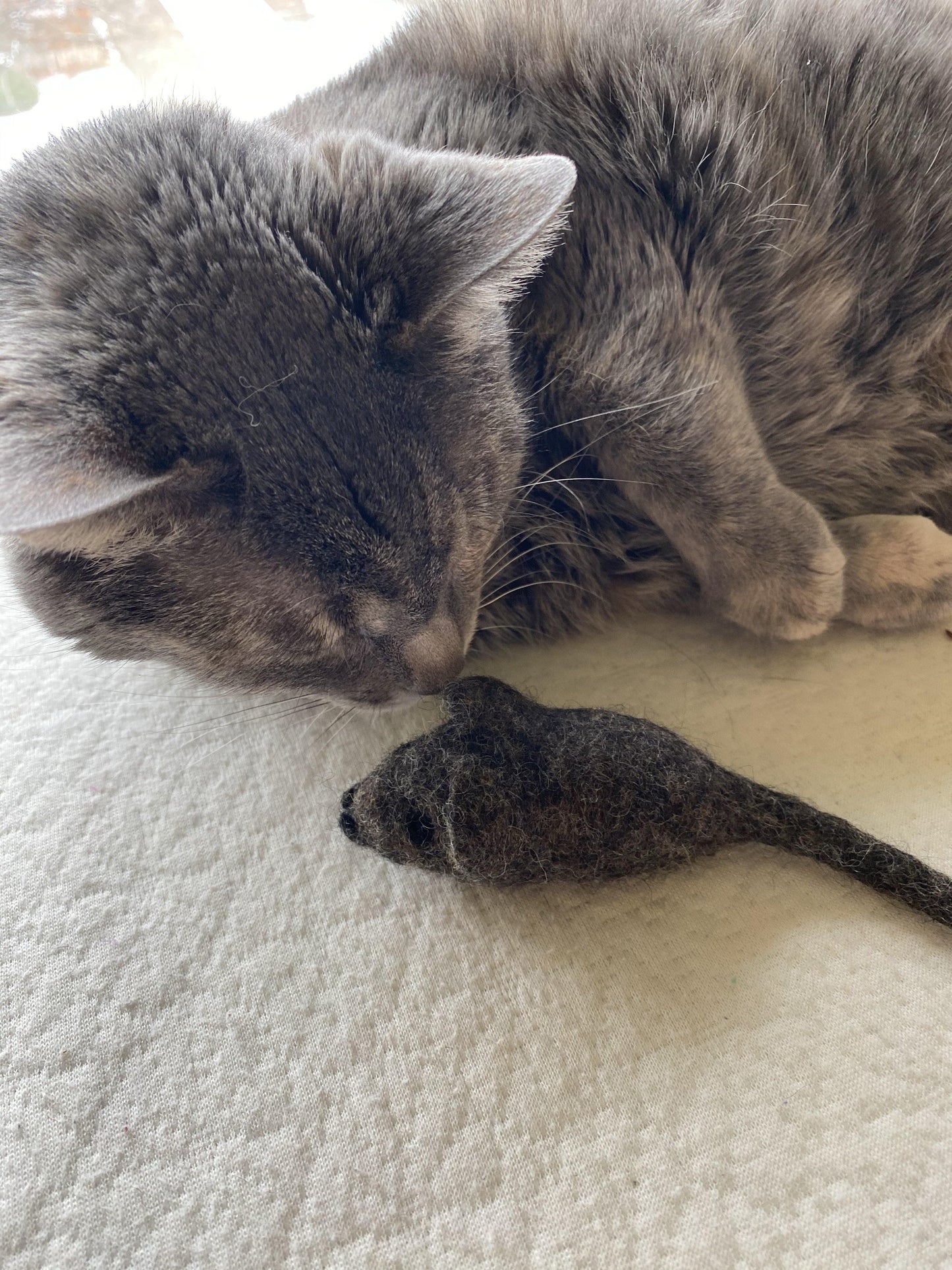 Felted Mouse Kicker Toy - Redheadnblue