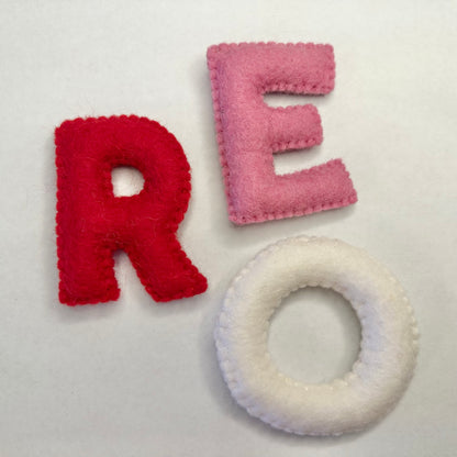 HAPPY VALENTINES DAY felt banner - red, pink or white letters