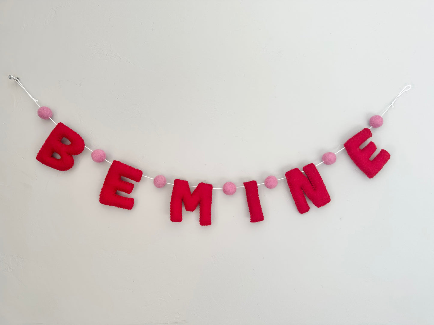 BE MINE felt banner - red letters