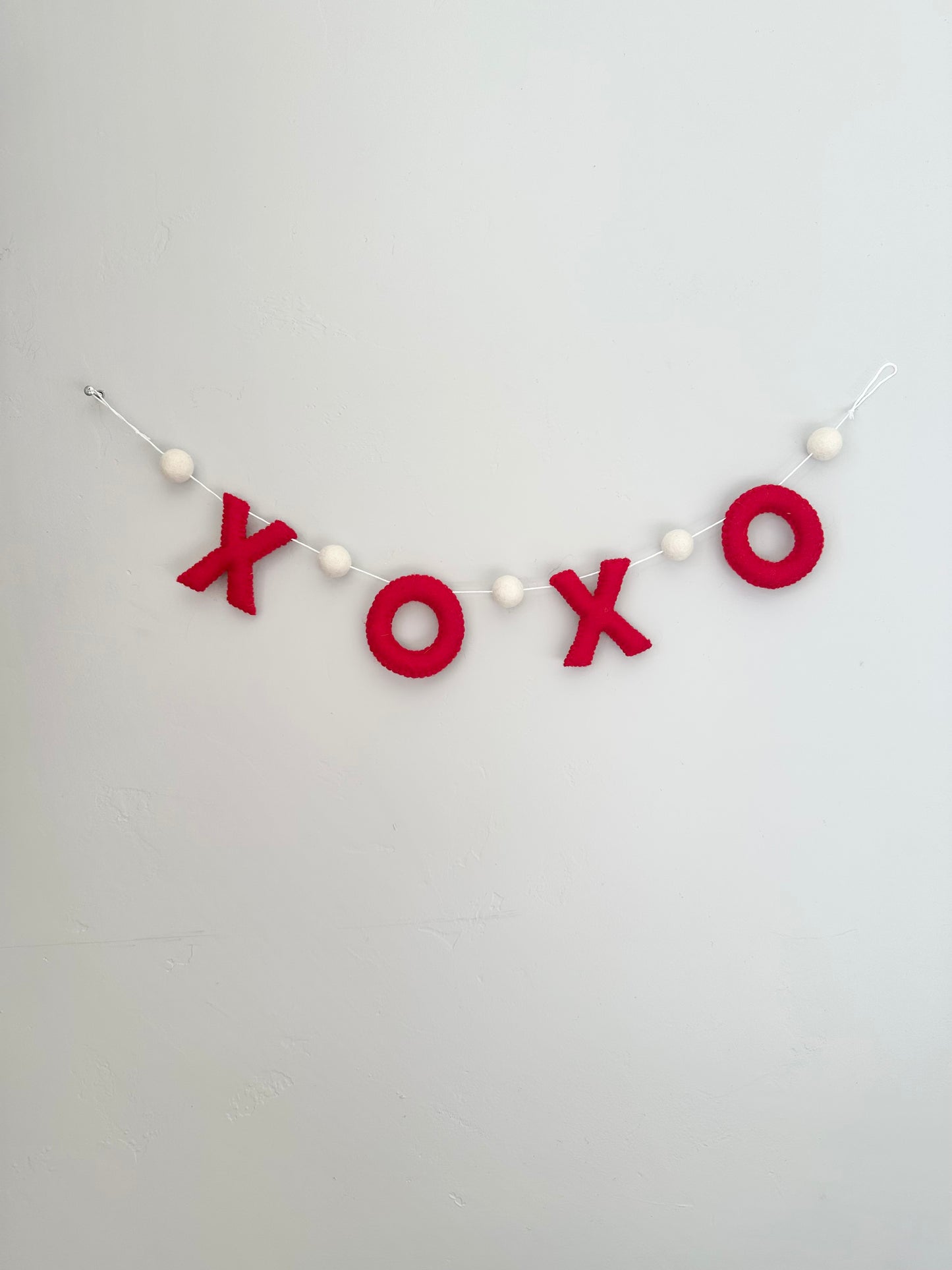 XOXO felt banner - red letters