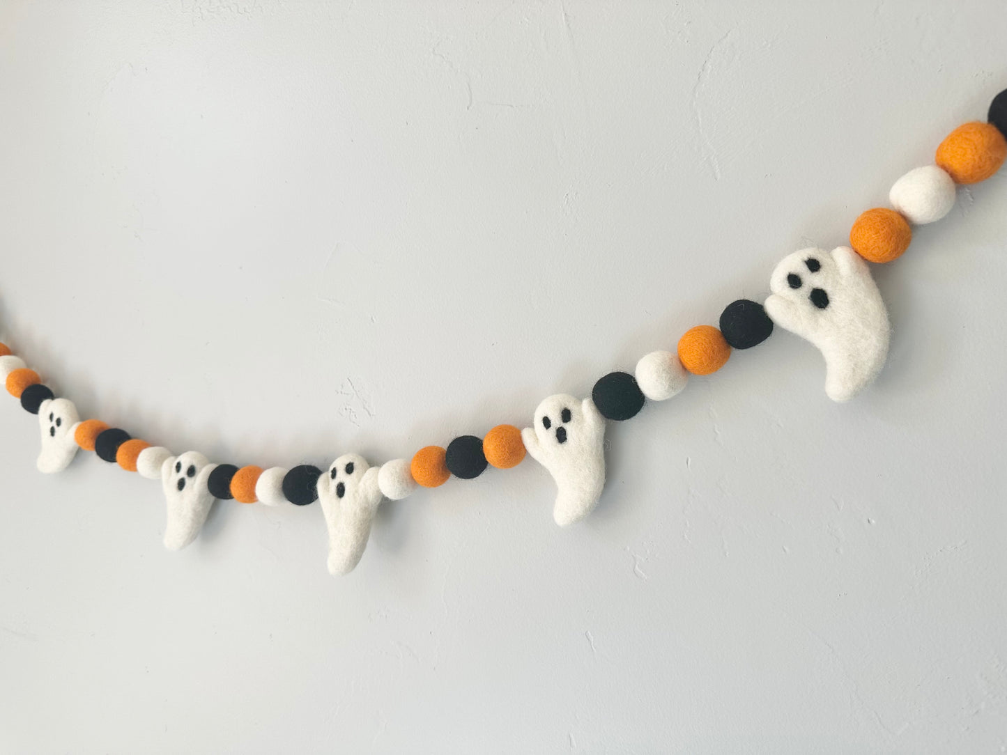 Spooky Ghost Garland