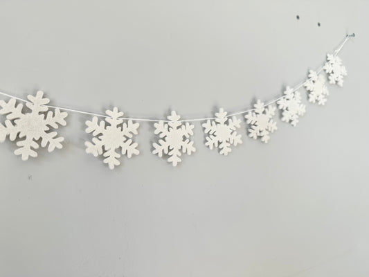 All White Snowflake Garland