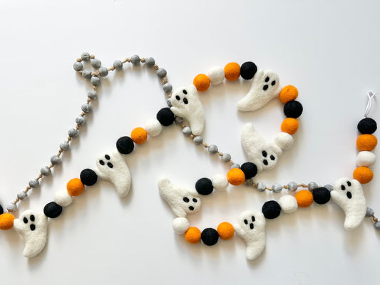Spooky Ghost Garland