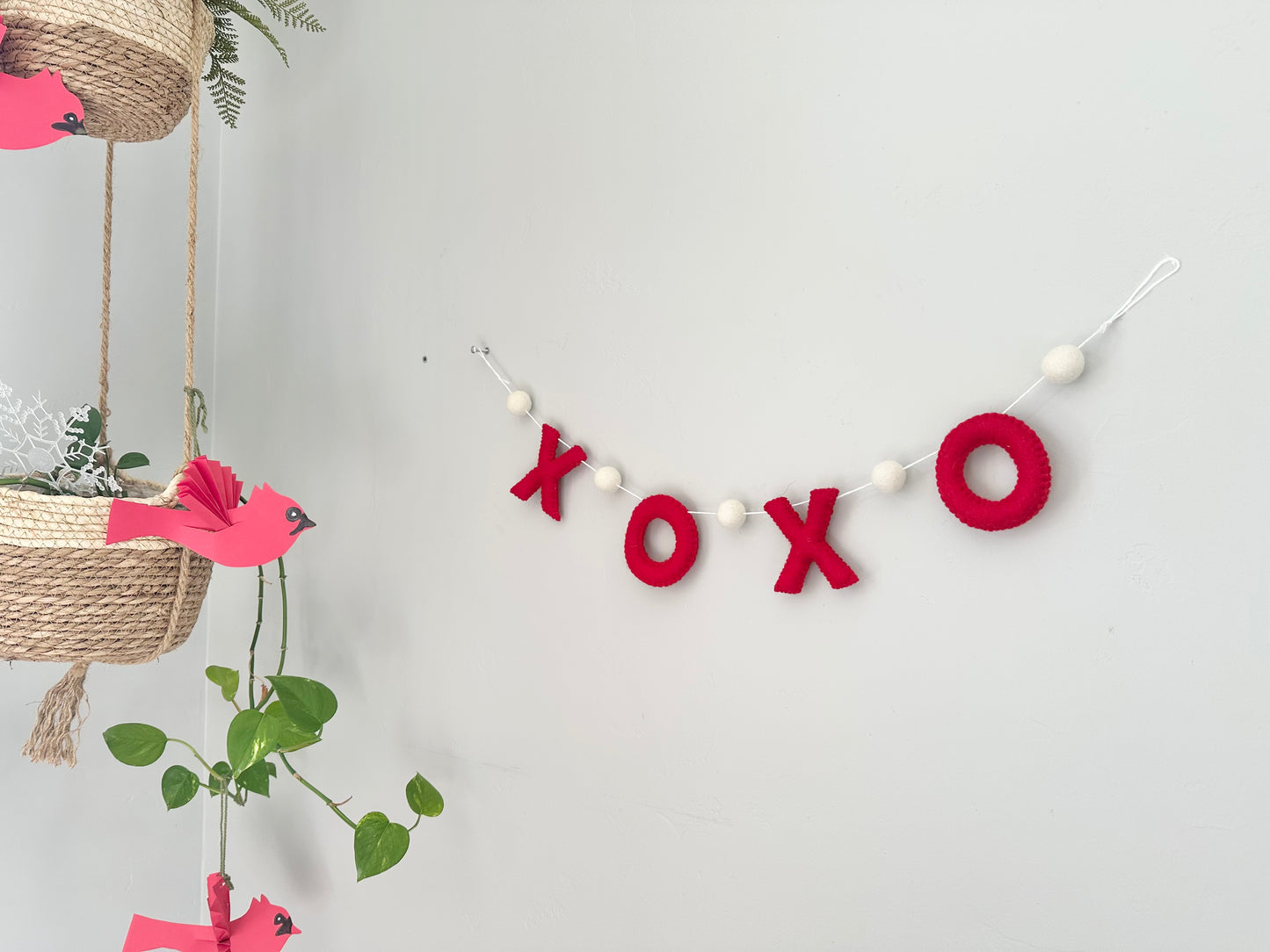 XOXO felt banner - red letters
