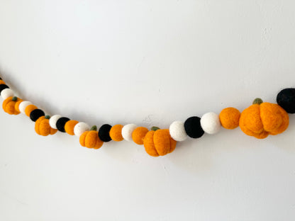Halloween Pumpkin Garland