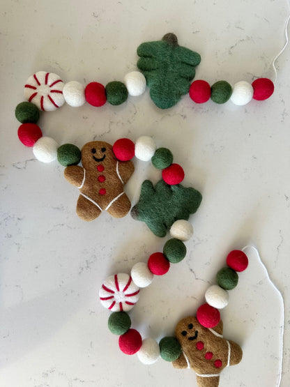All Things Christmas Garland