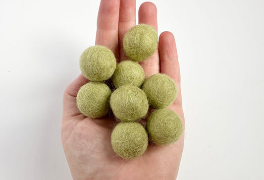 Sage Green - 2.5 cm Felt Pom Pom Balls