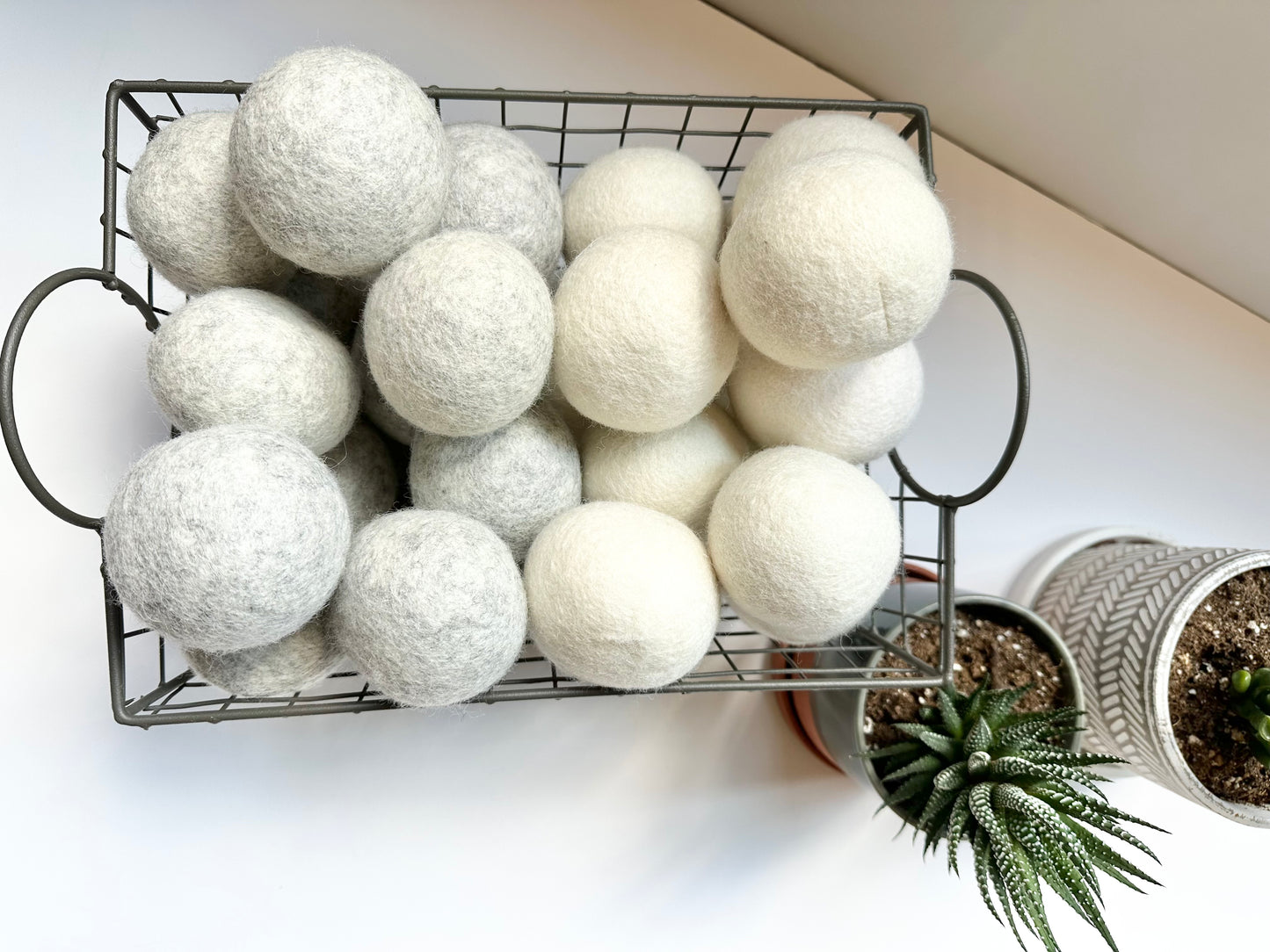 Large Neutral Dryer Ball