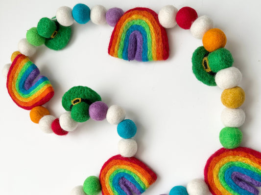 Leprechaun Rainbow Garland