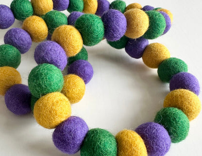 Bright Mardi Gras Garland