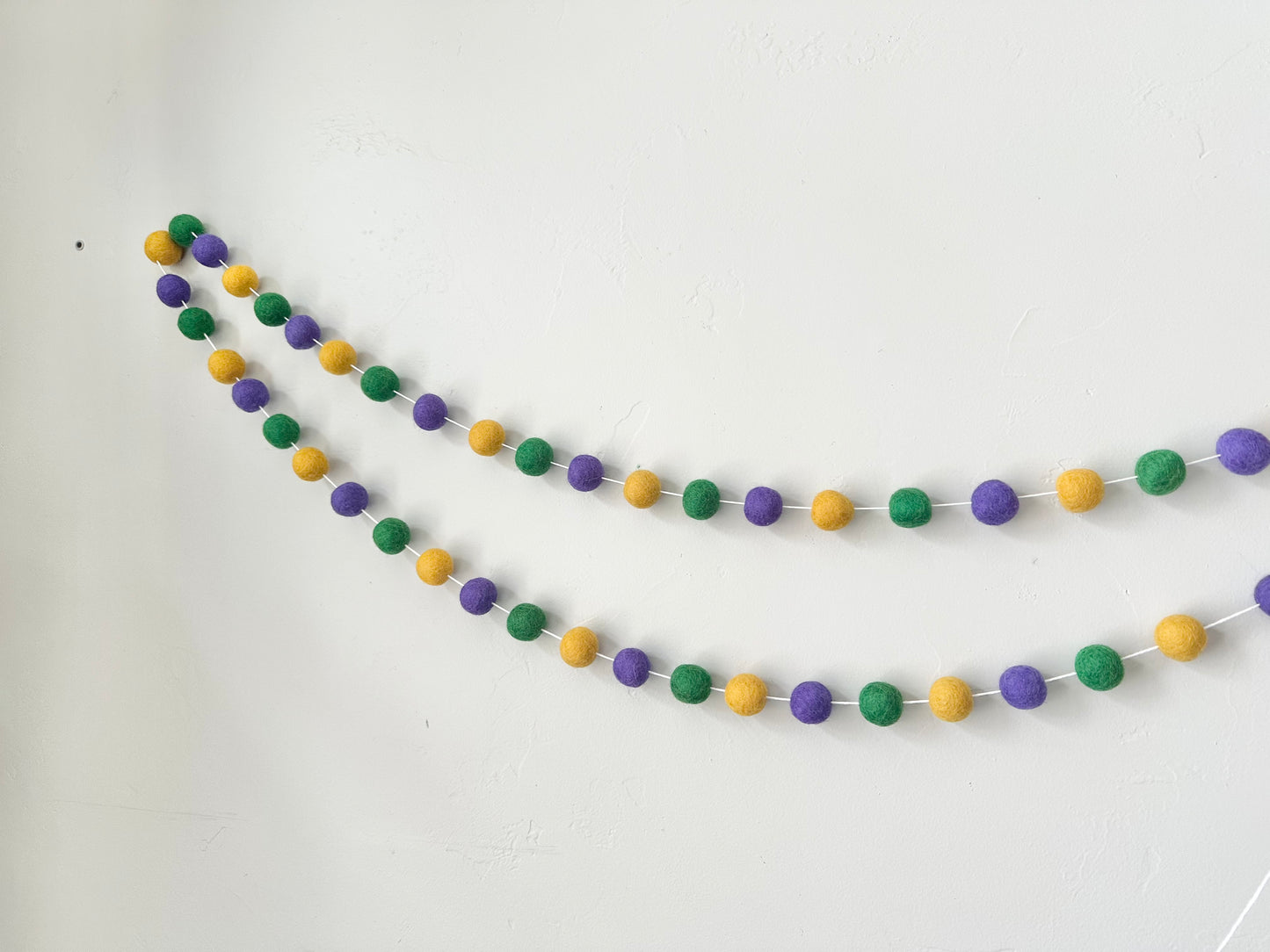 Bright Mardi Gras Garland