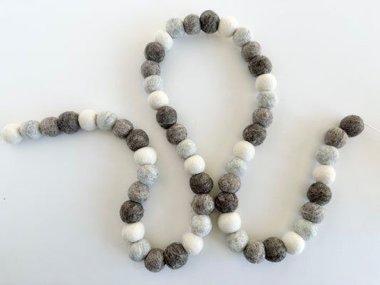 Heathered Ombre Felt Ball Garland