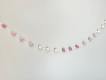Pink Ombre Color Blocking Garland