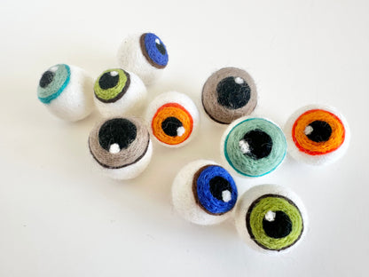 4 cm Wool Felt Eye Ball