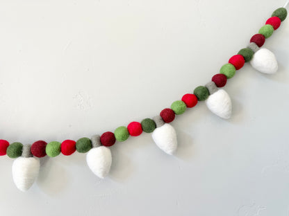 Red & Green w/ White Bulbs Garland