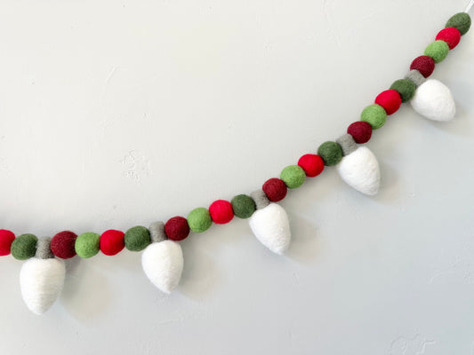 Red & Green w/ White Bulbs Garland